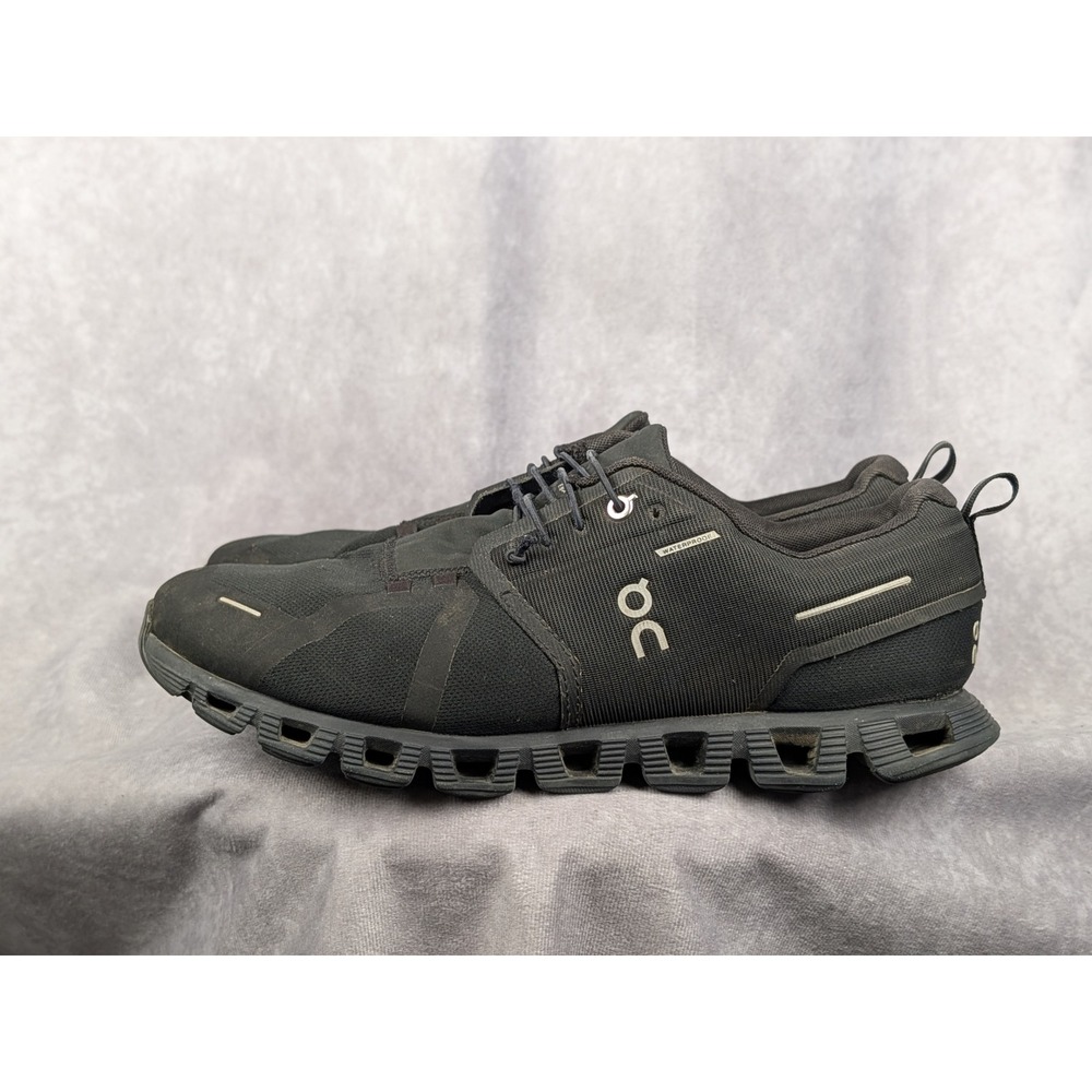 On Cloud 5 Waterproof Mens Running Shoes Black 59.98842 Size 12